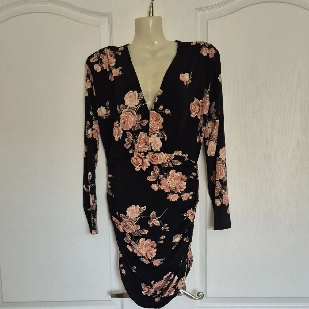 Elegant Floral Long Sleeve Dress